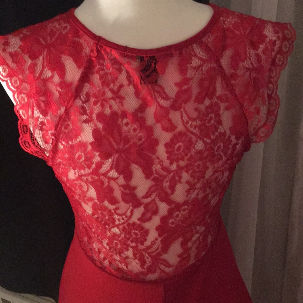 Dress - Picture 3 of 3